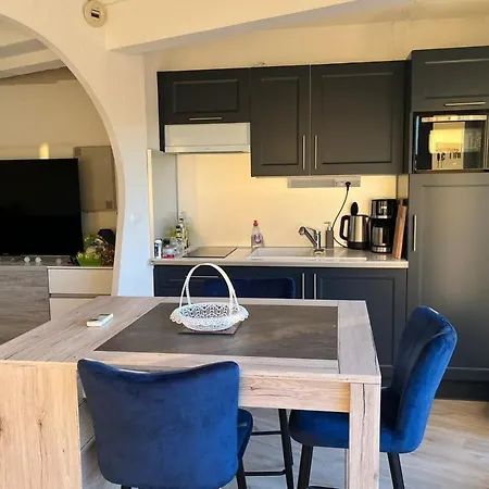 Daire Charming Studio With Terrace In *